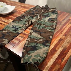 Camo baggie cargo jogger pants size small unisex